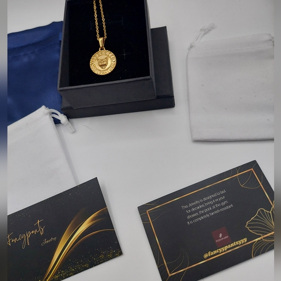 18K Gold Plated "Supernatural" Cat Pendant Necklace - Picture 10 of 13